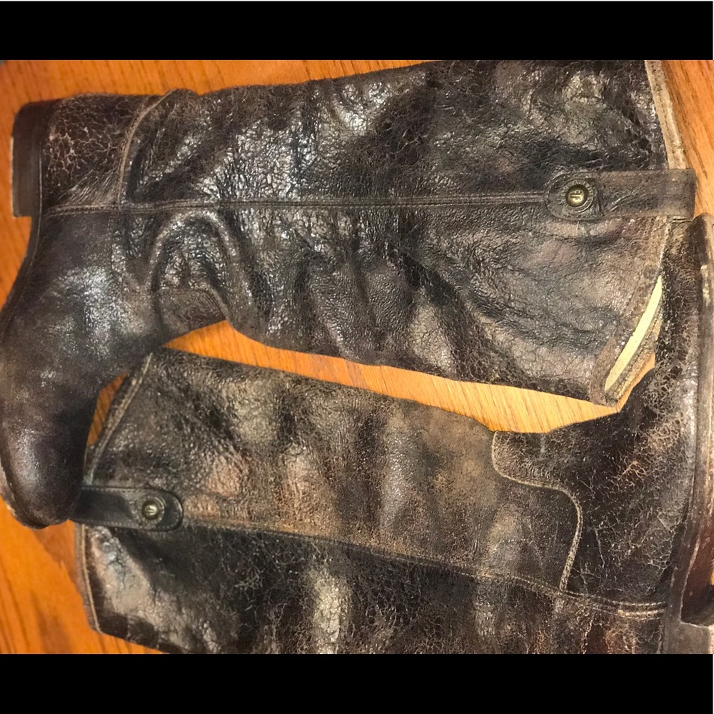 Frye Melissa Button Vintage Leather